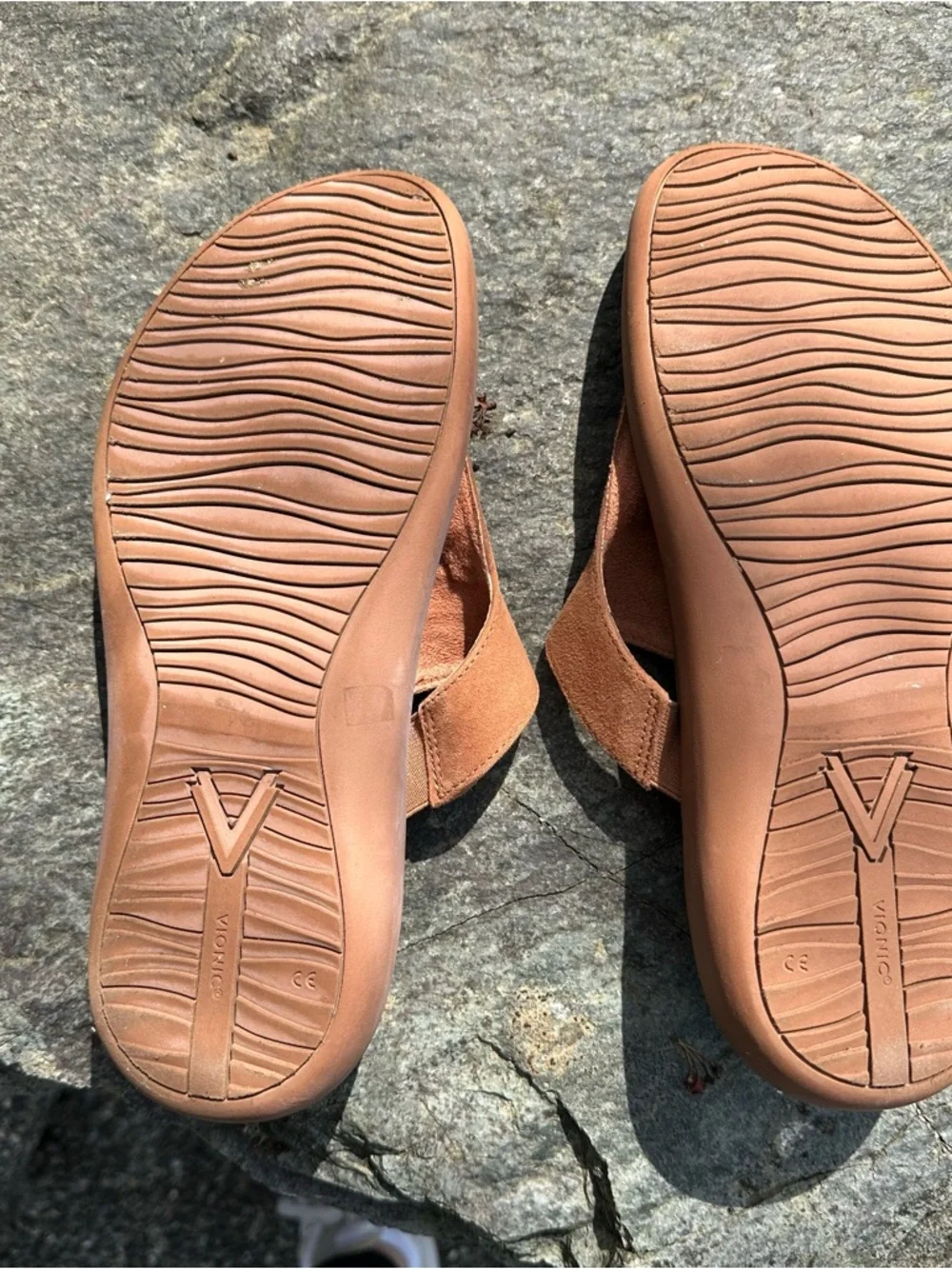 Vionic Activate Rx Recovery Suede Thong Sandals in Argan Brown - Picture 9 of 9
